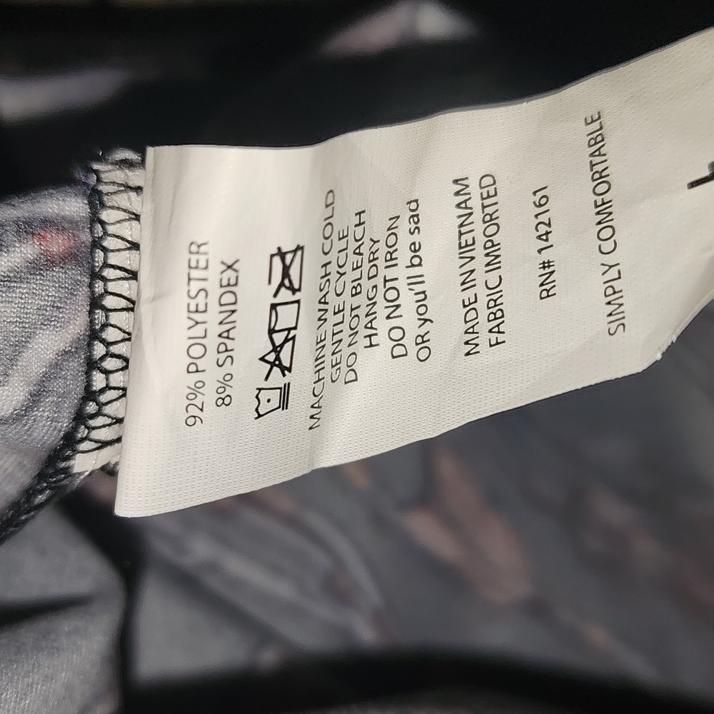 Lularoe Gigi - Picture 2 of 3
